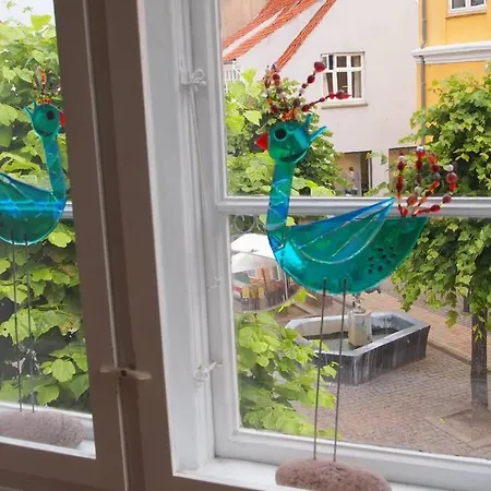 The Nicest House With Internet